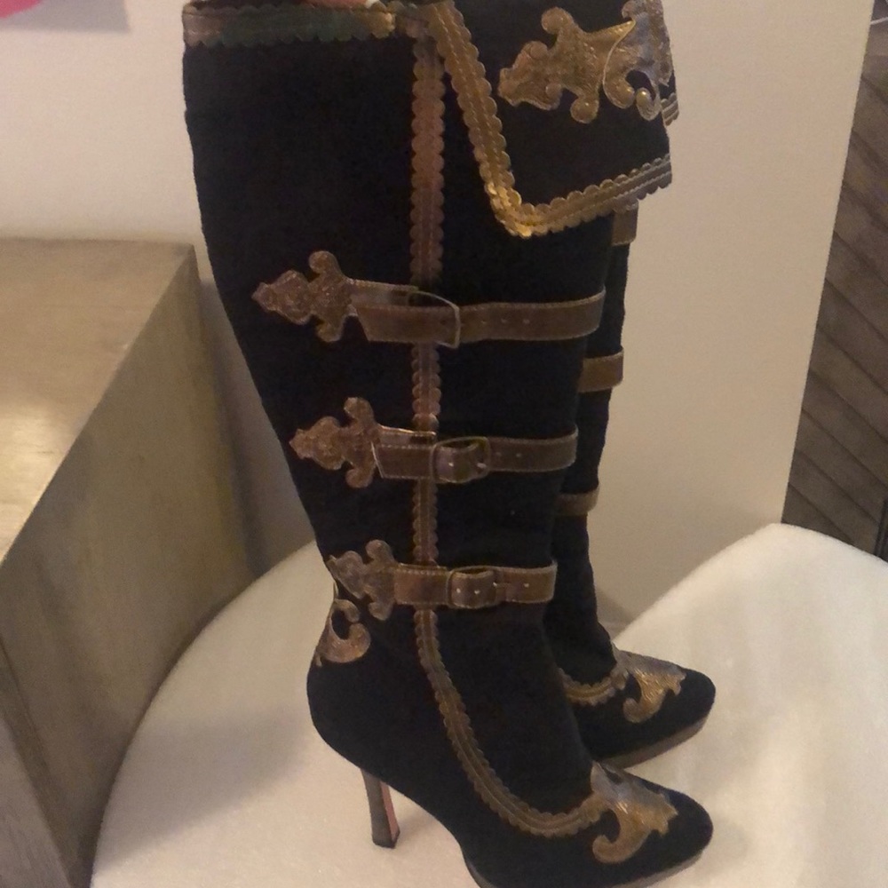 Brand new fashion boots size 7M